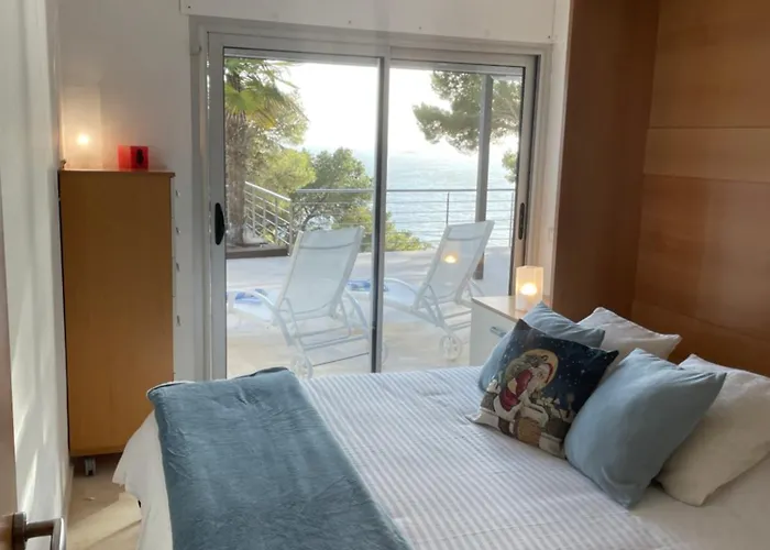 Blueview Llafranc