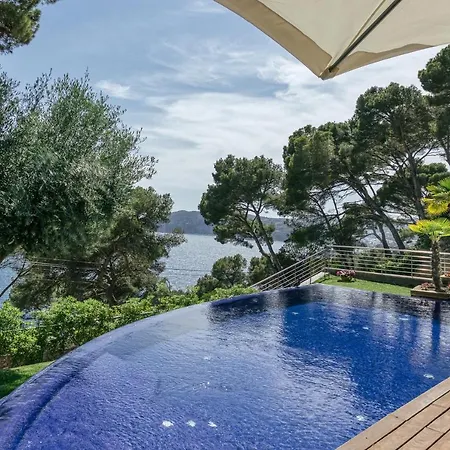 Blueview Villa Llafranc