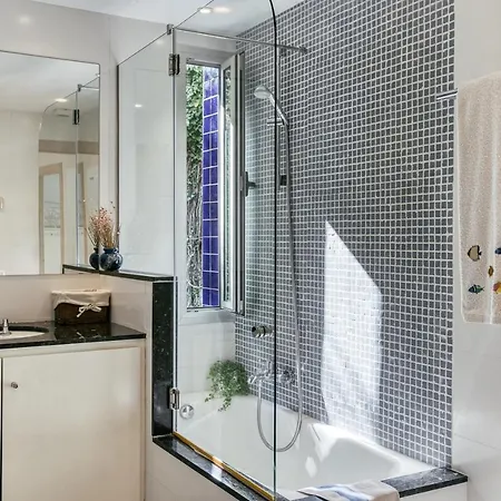 Blueview Villa *