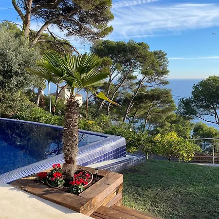 Blueview Llafranc