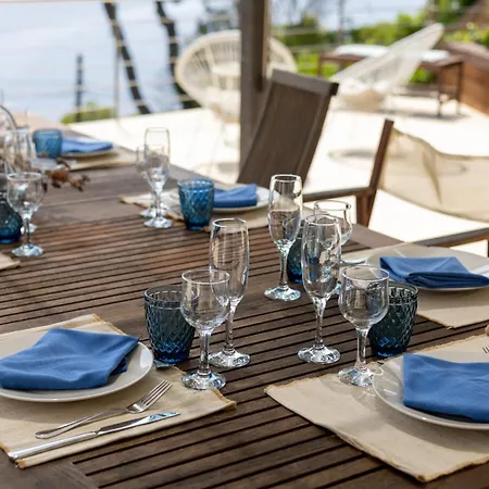 Blueview Villa *
