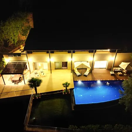 Вилла Blueview Лафранч