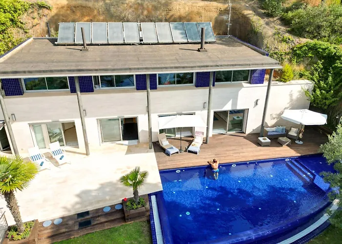Blueview Villa Llafranc